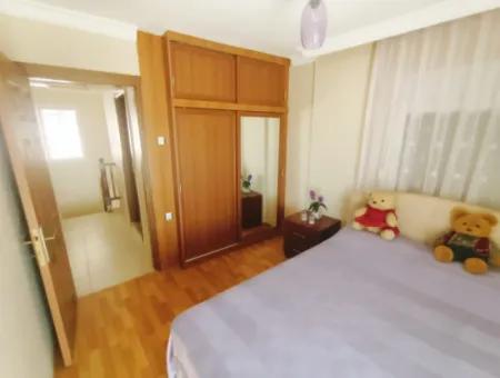 Çeşme'de Deniz Görür For Sale 3 1 Fully Detached Villa