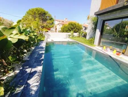 Zero Villa With Single Detached Pool For Sale In Çeşme Alacati