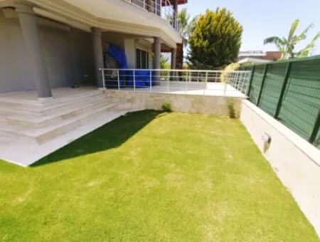 Annual Rental Villa In Çeşme Mamurbaba 4 1 Detached Pool