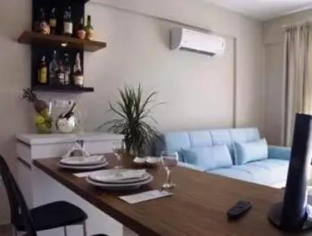 Residence Apartment With Pool For Monthly Rent In Cesme Center