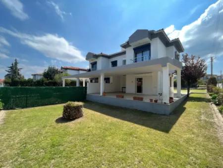 Villa For Rent In Cesme