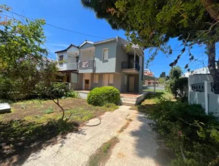 Çeşme Ilica Altinyunusta Very Close To The Sea Seasonal Rental Villa