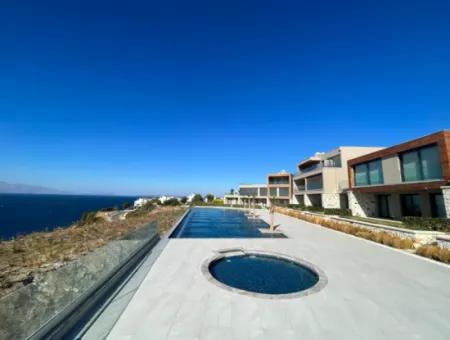 Full Sea Manz At Çeşme Ayasaranda. Monthly Rent 1 1 Residence Apartment