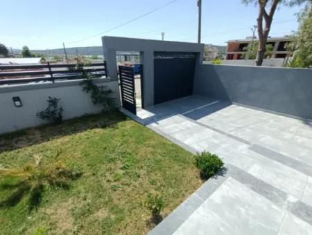 4 1 Zero Luxury Villa With Detached Pool In Cesme Sifne