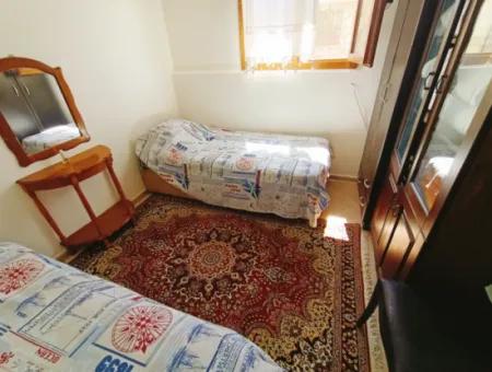 Seasonal Rent Large 2 1 Garden Floor Apartment In Cesme Center