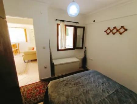 Seasonal Rent Large 2 1 Garden Floor Apartment In Cesme Center