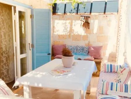 Close To Cesme Ayayorgiye Monthly Rental Detached Pool 3 1 Villa