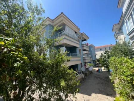 Arakat 2 1 Apartment With Balcony Close To Cesme Central Marina