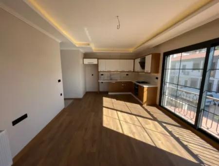 3 1 Apartment With Zero Barbecue For Sale In Cesme Ciftlikoy