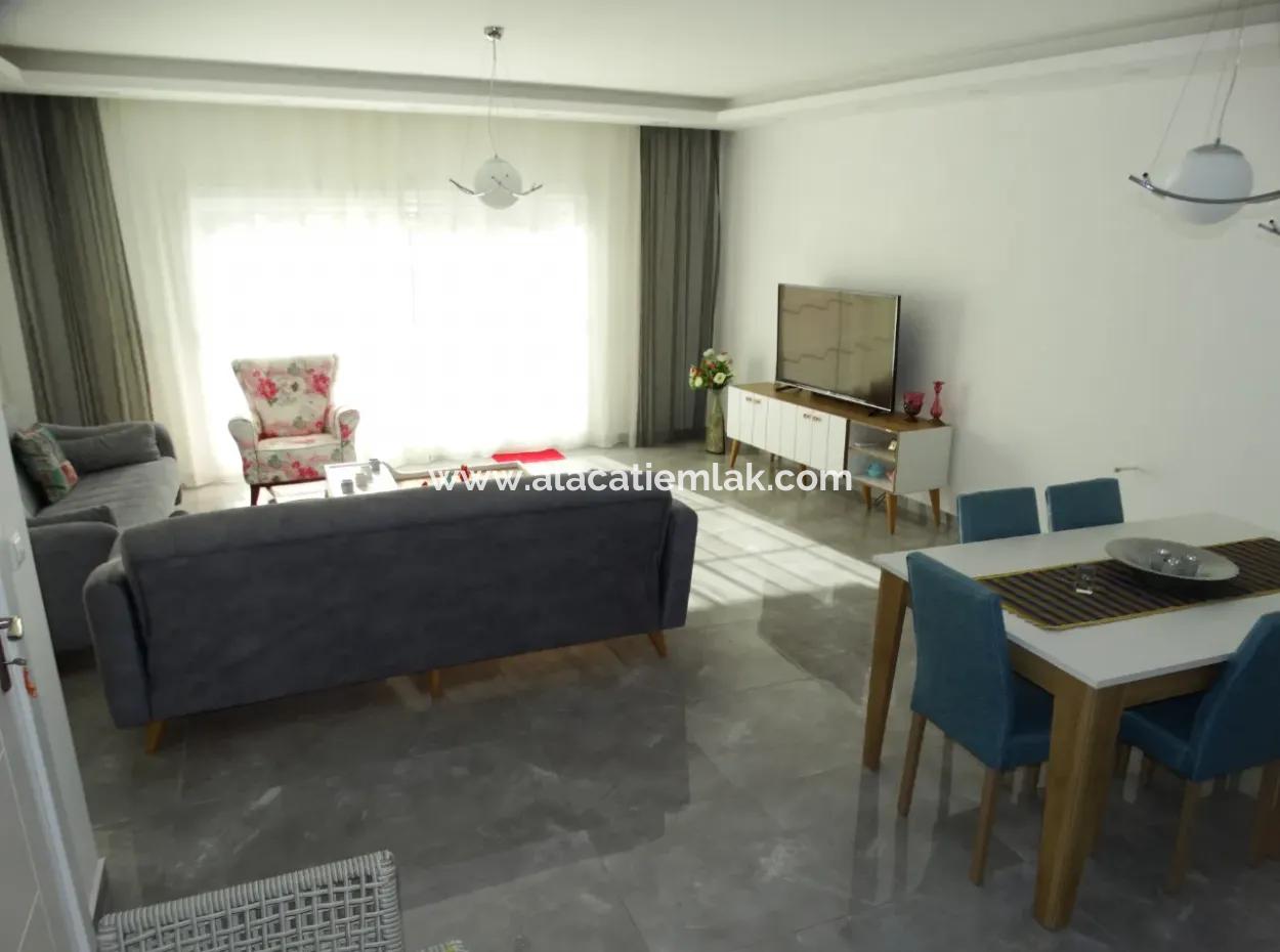 Alaçatı Köy İçinde Sezonluk Kiralık Full Eşyalı Villa