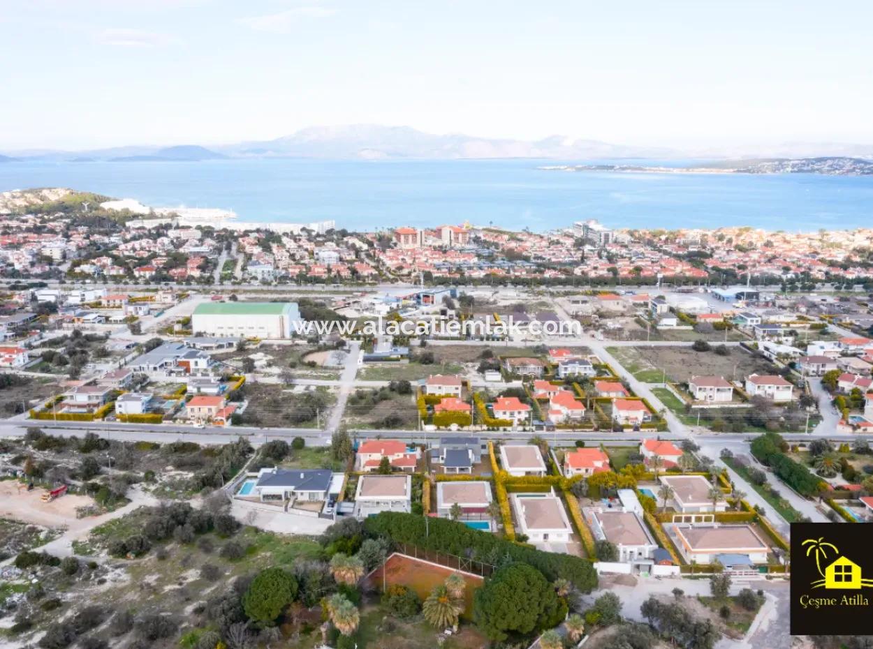 Çeşme Mamurbaba'da 1040 M2 Satılık İmarlı Parsel