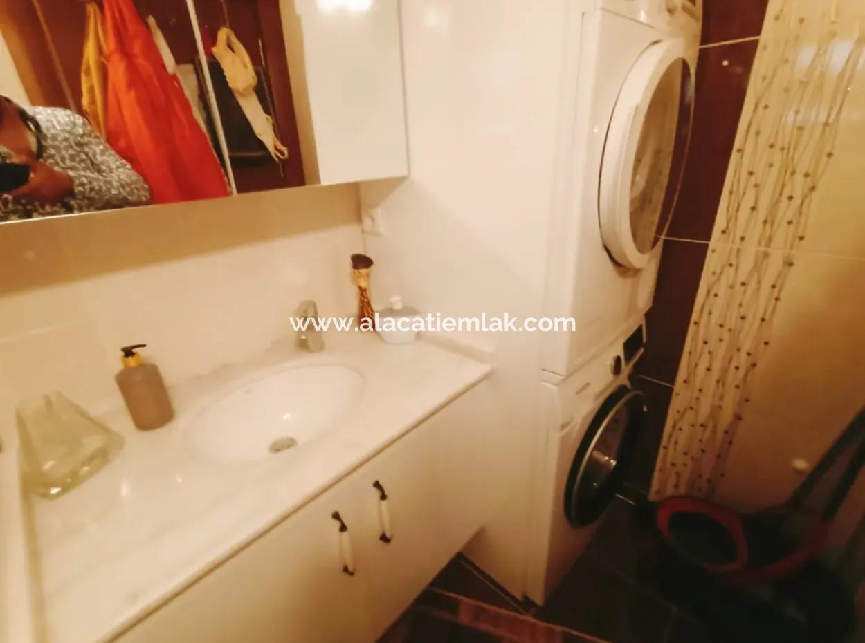 Çeşme Alaçatı'da Müstakil Havuzlu Sezonluk Kiralık Villa