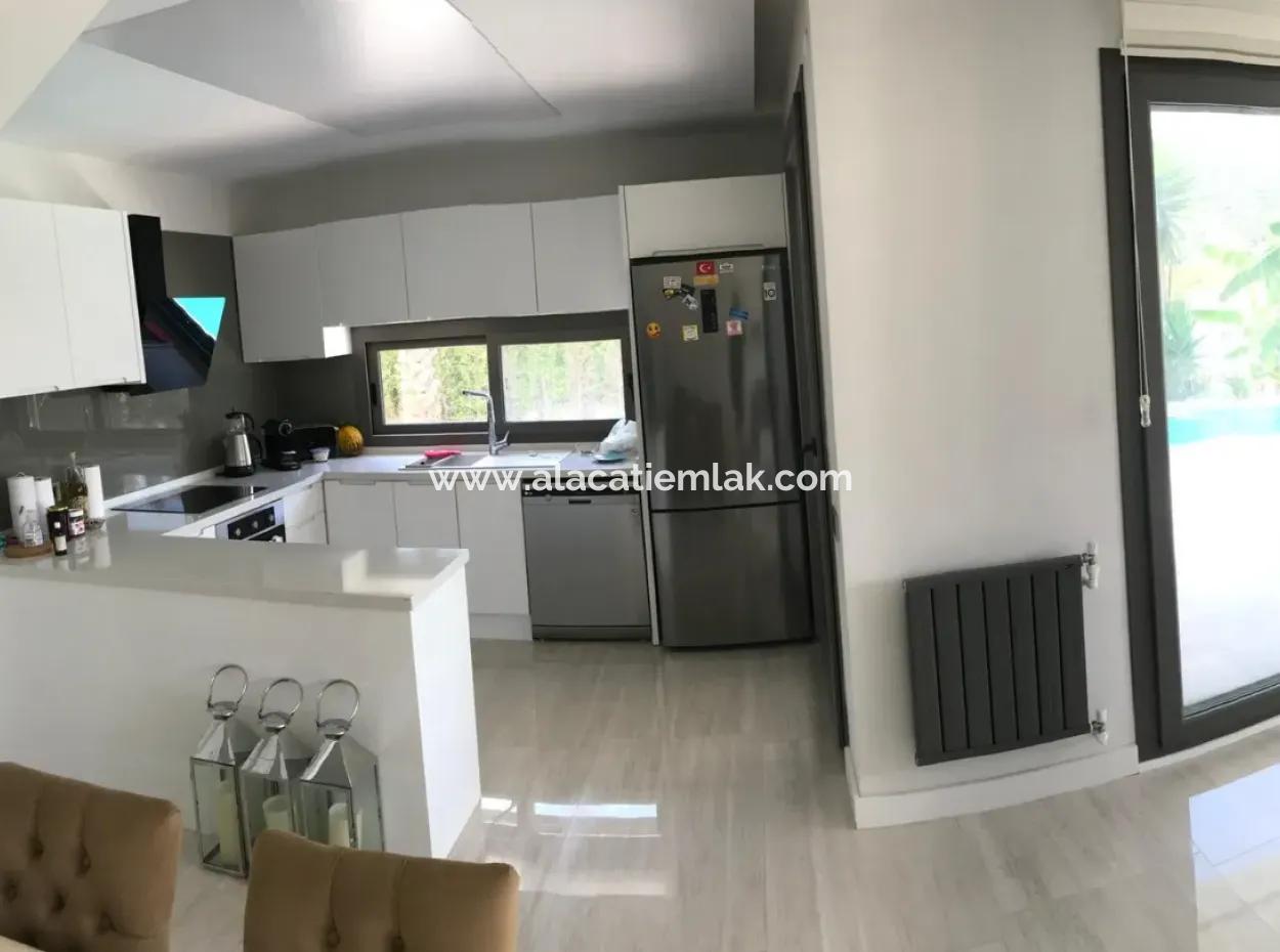 Alaçatı'da Lüks Villa