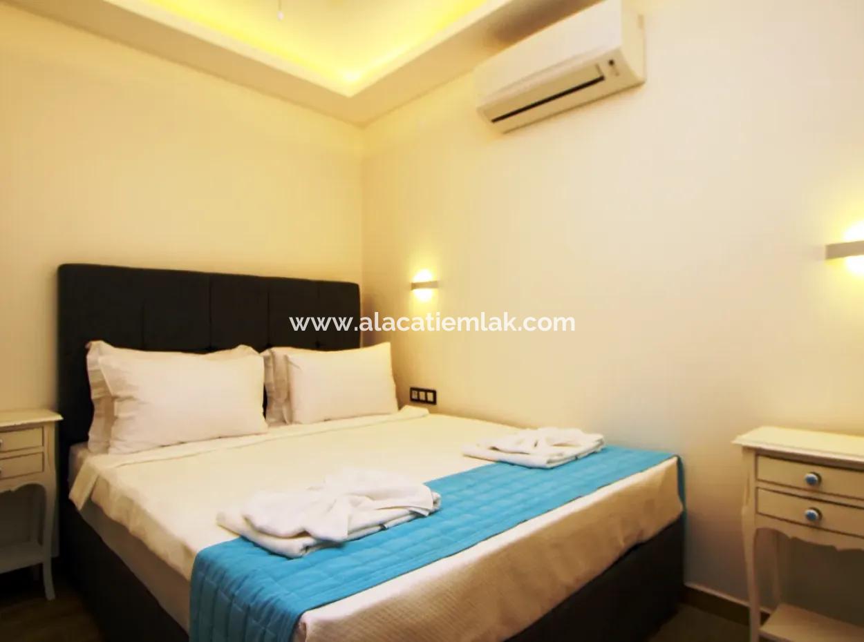 Çeşme Merkezde Günlük Kiralık 1+1 Lux Daire