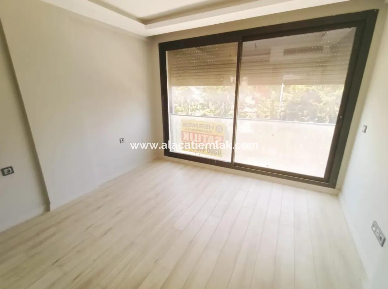 Çeşme Ilıcada Denize Yürüme Mesafesinde Satılık Daire