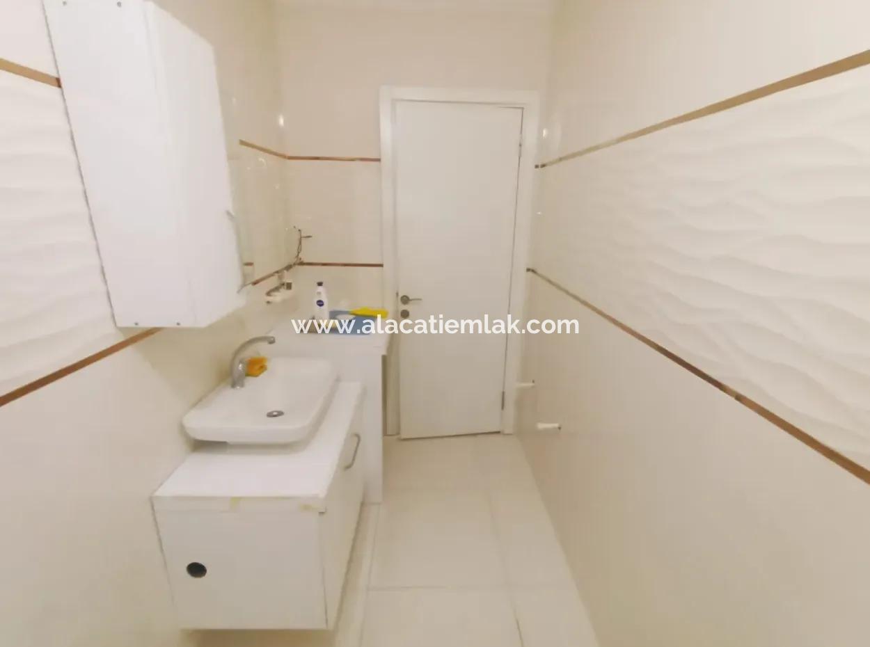 Çeşme Merkezde 2+1 Kaçmaz Fırsat Satılık Daire