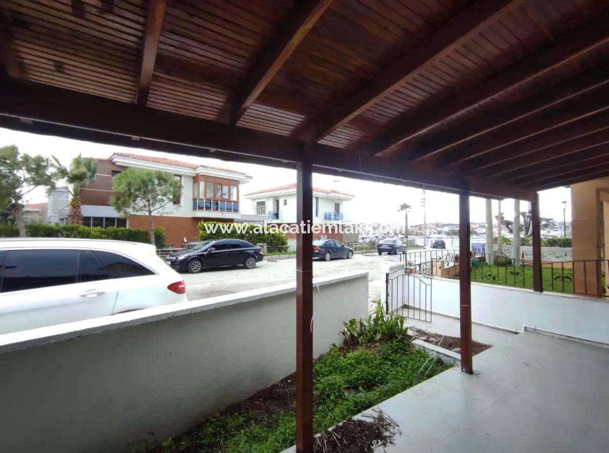 Çeşme Dalyan Marina Manz. 15 May-15 Eylül Arası Kiralık Dublex