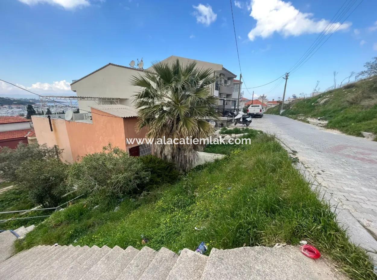 Çeşme Merkez'de Yatırımlık Arsa