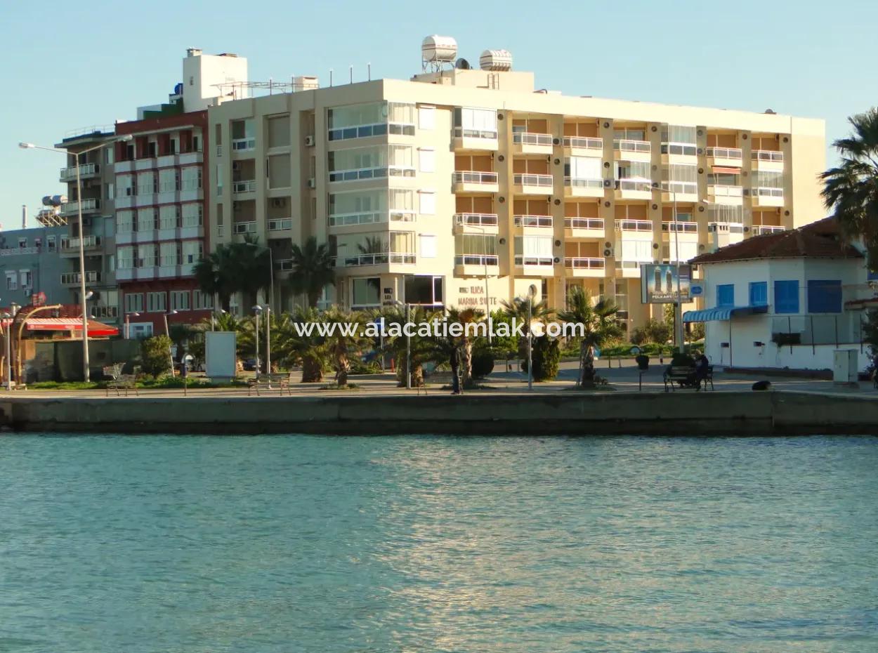 Çeşme Ilıcada Sezonluk Kiralık Denize Sıfır 1+1 Residence Daire