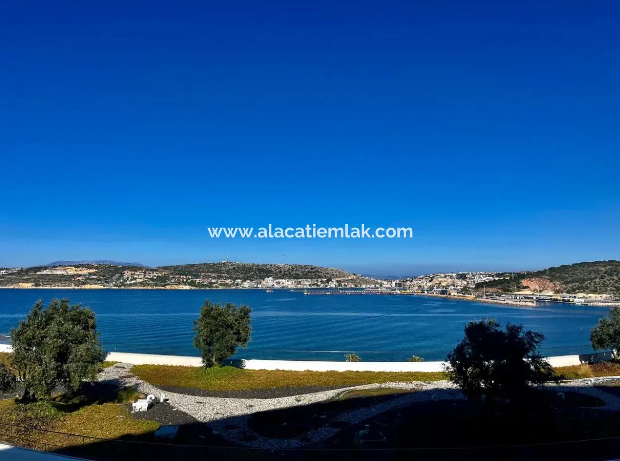 Çeşme Folkart Hill's Te Denize Sıfır 1+1 Aylık Kiralık Residence