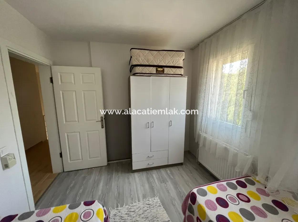 Çeşme Boyalıkta Denize Yürüme Mesafesinde Sezonluk Kiralık Villa