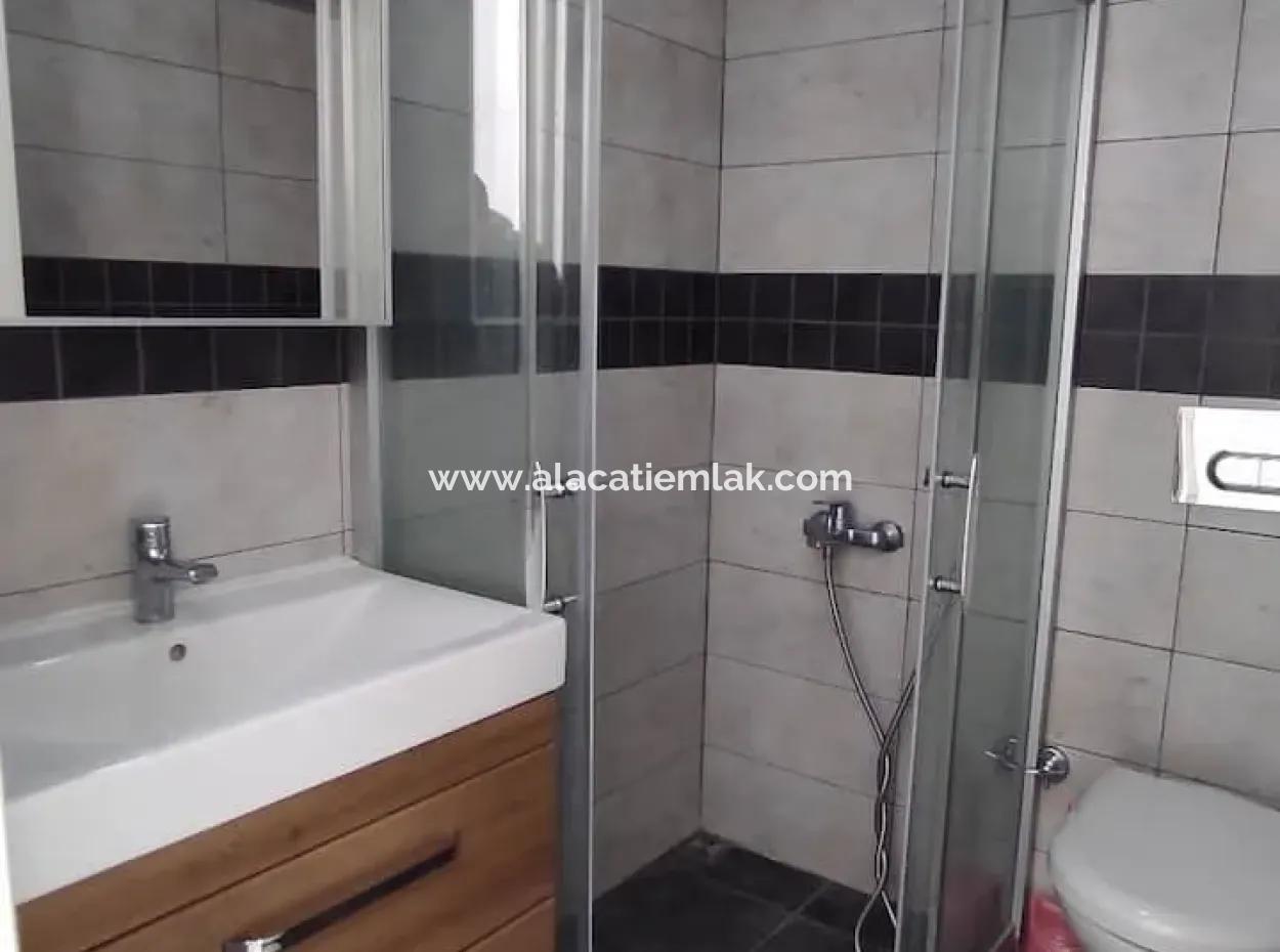 Çeşme Ilıca Oteller Bölgesinde Sezonluk Kiralık Villa