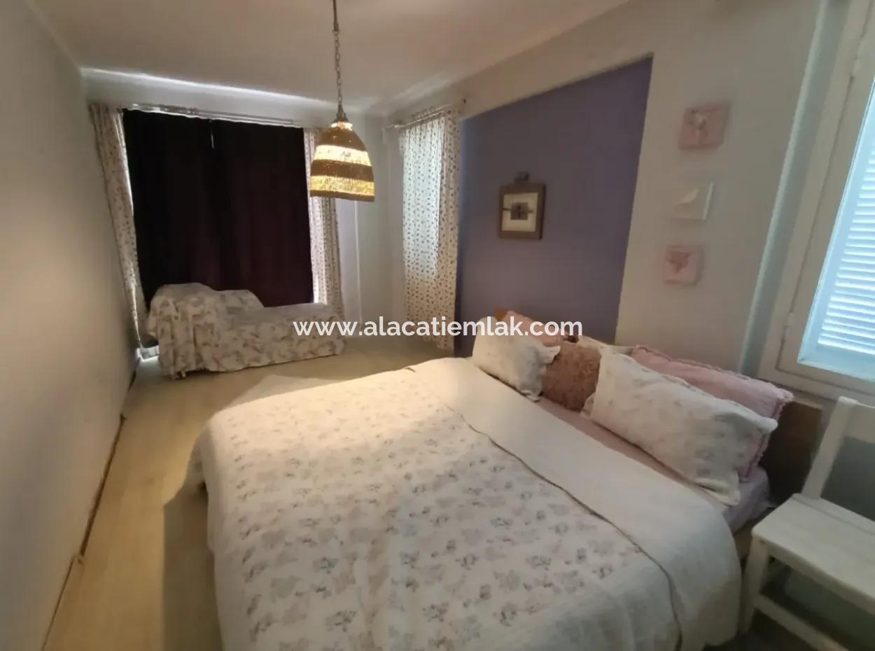 Çeşme Ayayorgiye Yakın Aylık Kiralık Müstakil Havuzlu 3+1 Villa