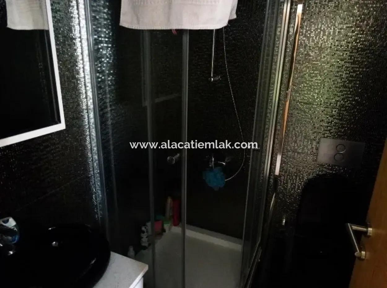 Atilla Emlaktan Çeşmede Satılık Müstakil Taş Ev