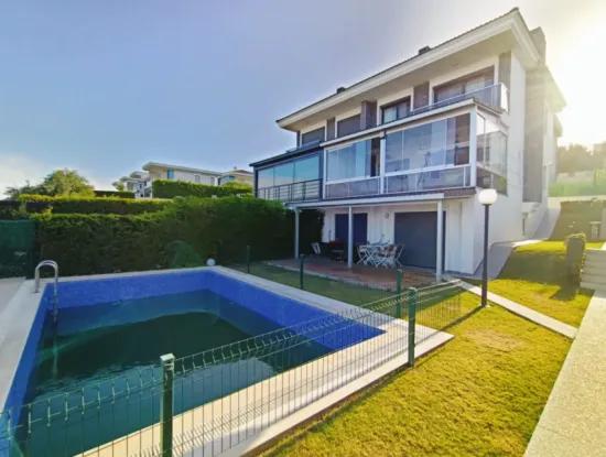 izmir gunluk kiralik villa emlak fiyatlari ve villa emlak ilanlari