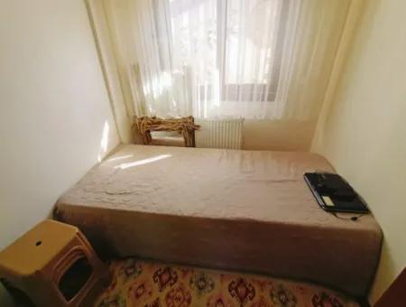 Alaçatı'da Sezonluk Kiralık 4+1 Müstakil Havuzlu Villa