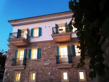 Çeşme Merkez'de Kış Döneminde Kiralık 1+1 Ultralux Daire