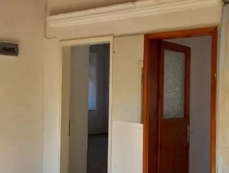 Çeşme Alaçatı'da Satılık Butik Otel Olmaya Müsait Rum Evi