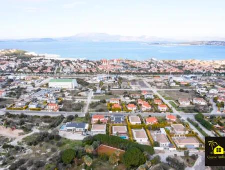 Çeşme Mamurbaba'da 1040 M2 Satılık İmarlı Parsel