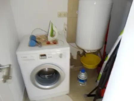 Alaçatı Çamlık Yolda Aylık Kiralık Müstakil Havuzlu 4+1  Villa