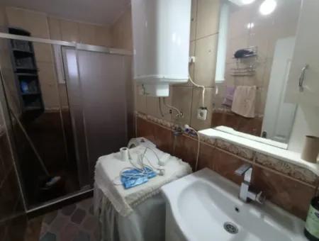 Çeşme'de Sezonluk Kiralık Full Eşyalı 2+1 Daire