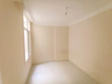Çeşme Merkezde 2+1 Kaçmaz Fırsat Satılık Daire