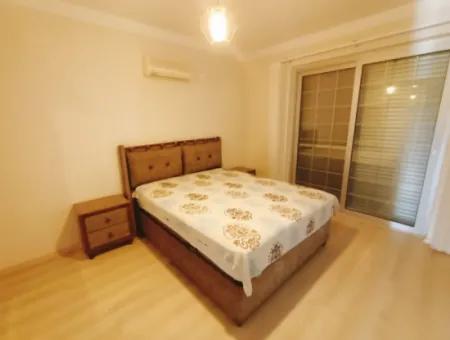 Çeşme Mamurbaba'da Yıllık Kiralık 4+1 Müstakil Havuzlu Villa