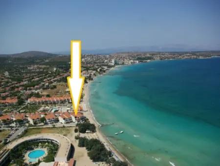 Çeşme Boyalık'ta Denize Sıfır Ağustos-Eylül Ayı İçin Kiralık 2+1