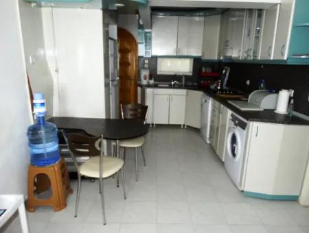 Çeşme Boyalık'ta Denize Sıfır Ağustos-Eylül Ayı İçin Kiralık 2+1