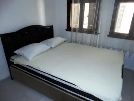 Çeşme Boyalık'ta Denize Sıfır Ağustos-Eylül Ayı İçin Kiralık 2+1