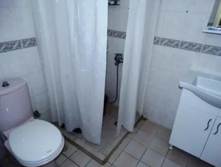 Çeşme Boyalık'ta Denize Sıfır Ağustos-Eylül Ayı İçin Kiralık 2+1