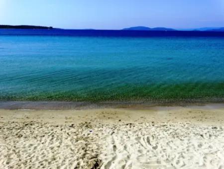 Çeşme Boyalık'ta Denize Sıfır Ağustos-Eylül Ayı İçin Kiralık 2+1