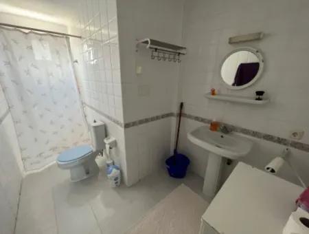 Çeşme Boyalıkta Denize Yürüme Mesafesinde Sezonluk Kiralık Villa