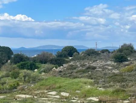 Çeşme Şifne'de Denize 200 M. Mesafede 3+1 Satılık Natamam Villa