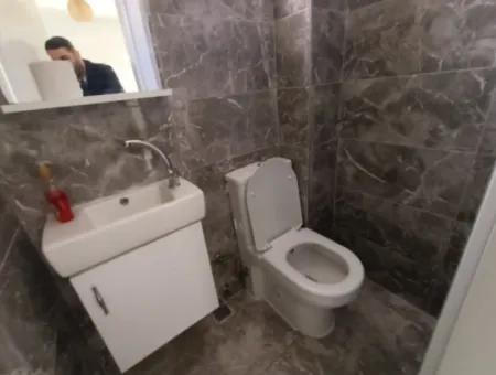 Çeşme Paşalimanı'nda Sezonluk Kiralık Ortak Havuzlu Villa