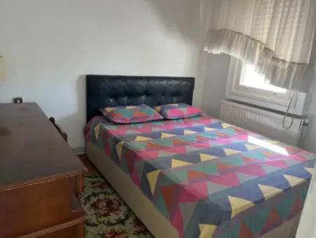 Çeşme Ilıca Altınyunusta Denize Çok Yakın Sezonluk Kiralık Villa