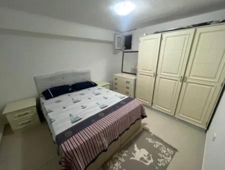 Çeşme Alaçatı'da Müstakil Havuzlu Sezonluk Kiralık 2+1 Daire