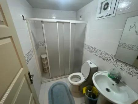 Çeşme Alaçatı'da Müstakil Havuzlu Sezonluk Kiralık 2+1 Daire