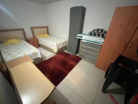 Çeşme Alaçatı'da Müstakil Havuzlu Sezonluk Kiralık 2+1 Daire