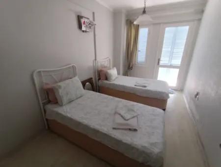 Çeşme Ayayorgiye Yakın Aylık Kiralık Müstakil Havuzlu 3+1 Villa